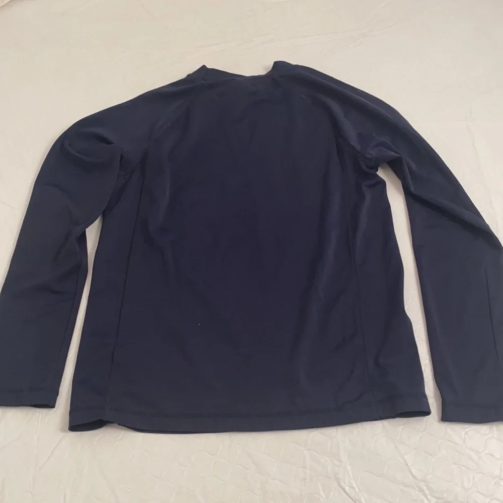 Gap navy long sleeve shark graphic rash guard L=10